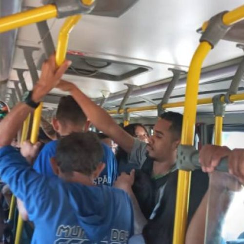 Usuários do transporte coletivo de Palmas reclamam após prefeitura assumir serviço