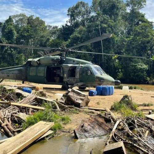 Governo autoriza megaoperação de socorro em terras Yanomami