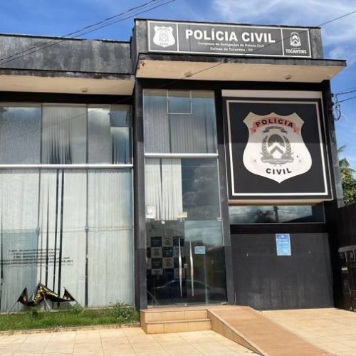 Em Colinas, casal é rendido dentro de casa e obrigado a fazer pix para dupla de assaltantes encapuzados