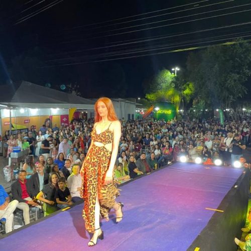 Liquida Moda movimenta Colinas do Tocantins e atrai grande público durante abertura