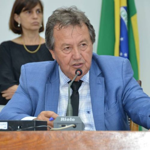 Em moções de aplausos, Vilmar parabeniza prefeitos por realização de eventos tradicionais