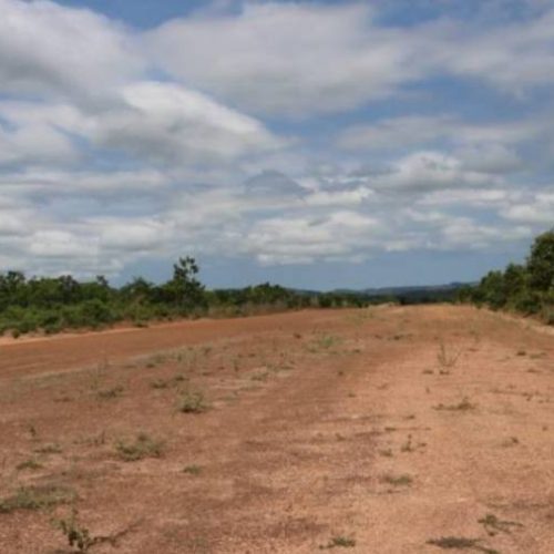 Que fim deu o projeto para construção do Aeroporto de Colinas? investimento do Governo Federal foi de milhões