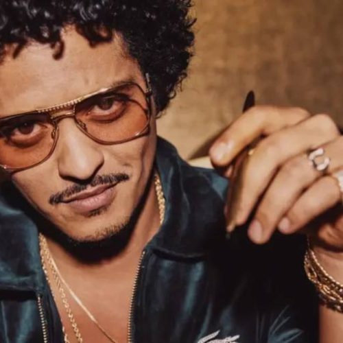 Bruno Mars agradece hospitalidade no Brasil com vídeo inusitado; veja