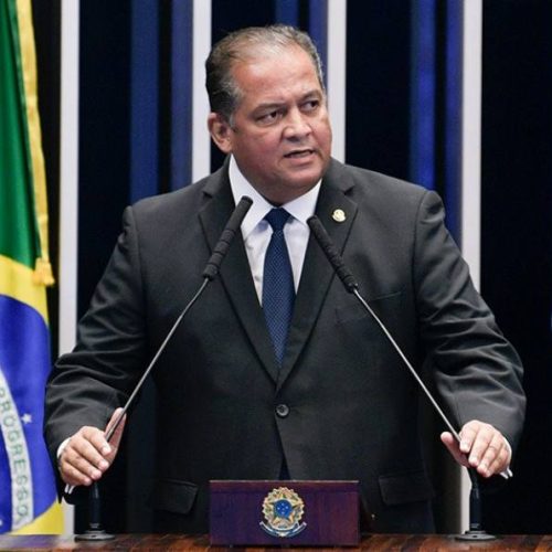 Senador Eduardo Gomes tem trabalho reconhecido no Congresso Nacional e se destaca como um dos principais parlamentares do país