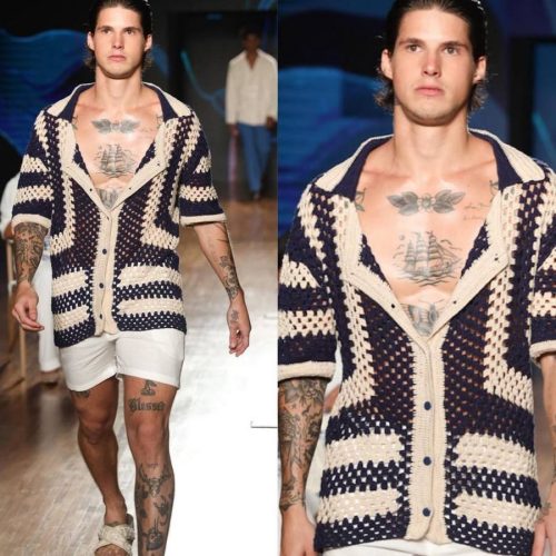 Ex-BBB Gabriel Fop desfila na passarela do São Paulo Fashion Week