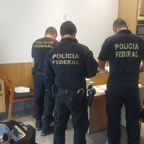 Operação da PF mira em grupo suspeito de fraudar licitações e lavar dinheiro durante pandemia em Palmas e Gurupi; grupo envolve empresários e servidores do estado