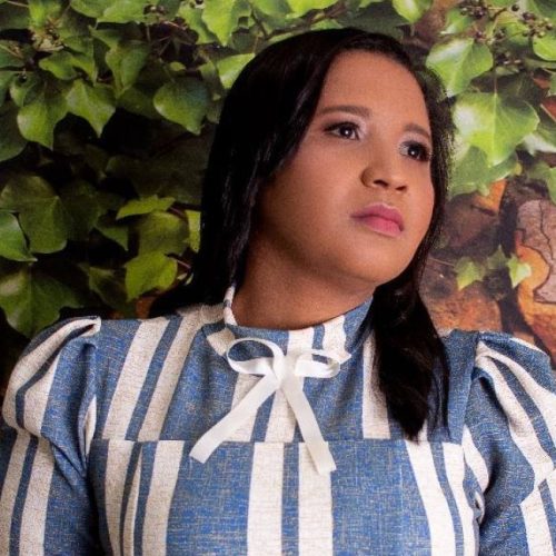 Entrevista com a cantora gospel Luciana Silva revela os bastidores do seu Ministério de Louvor