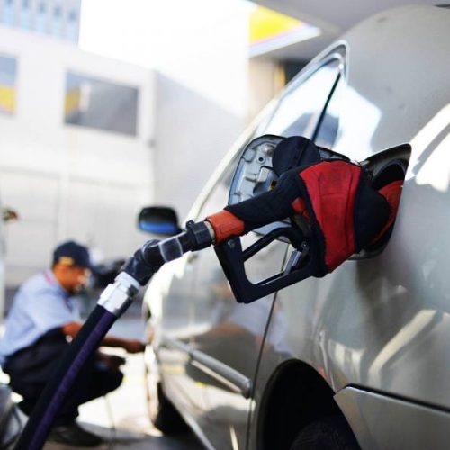 Novo preço do diesel da estatal Petrobrás na véspera de ano novo para distribuidoras começa a valer nesta quarta-feira (27)