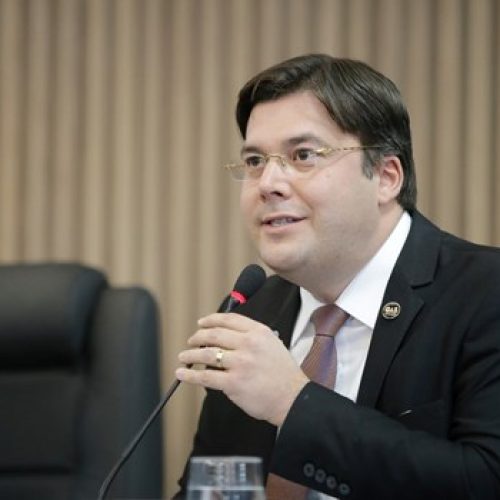 Gedeon Pitaluga é reeleito presidente da OAB-TO para o triênio 2025-2027