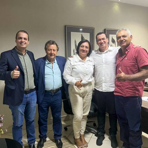 Apoio de Vilmar e Alexandre Guimarães reforça pré-candidatura de Lourdes Sobrinho, em Nova Olinda