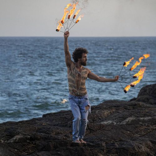 Leo Cavalcanti lança álbum com participações de Caetano Veloso, Josyara e Hiran dia 28 de março