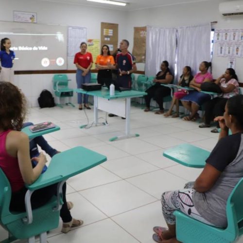 Samuzito: comunidade escolar tem aula de como agir em situações de risco