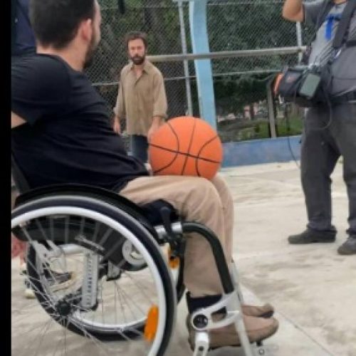 Jason Packer, foi visto gravando o filme "A Caipora", ao lado dos atores, kayky Brito e Serginho Hondjakoff