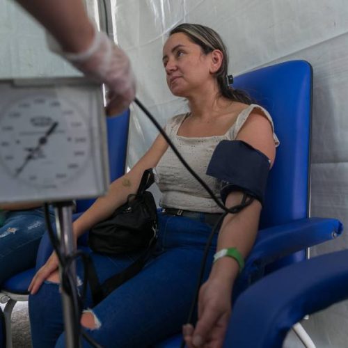 Pesquisa  INNQUESTI mostra que maioria da população está muito preocupada com os casos de Dengue no Brasil e que tomaria a vacina para combatÃª-la