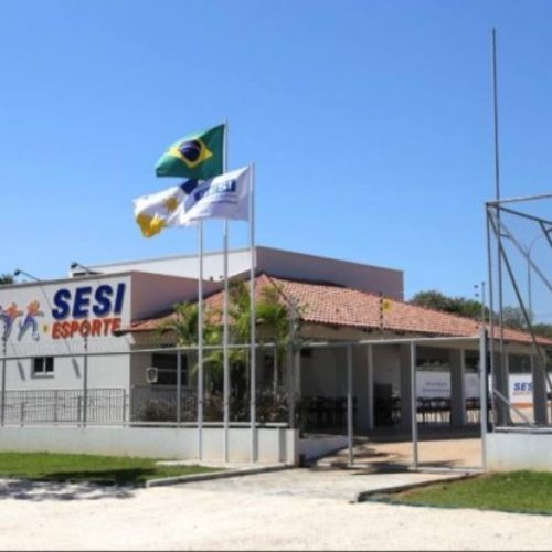 SESI Palmas abre processo seletivo para Instrutor 2 de Beach Tennis