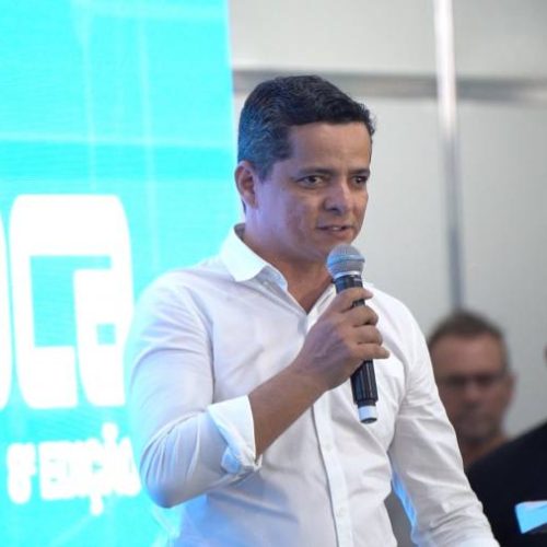 "O herói de tudo isso é o empresário, que faz com que Araguaína seja esse pulsar econômico do Tocantins" disse Jorge Frederico durante lançamento da Feira Ãpoca