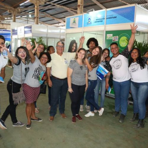 Estudantes do CEM Tiradentes visitam Agrotins nesta quarta-feira