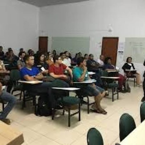 Curso gratuito em Palmas aborda funcionamento da sociedade brasileira