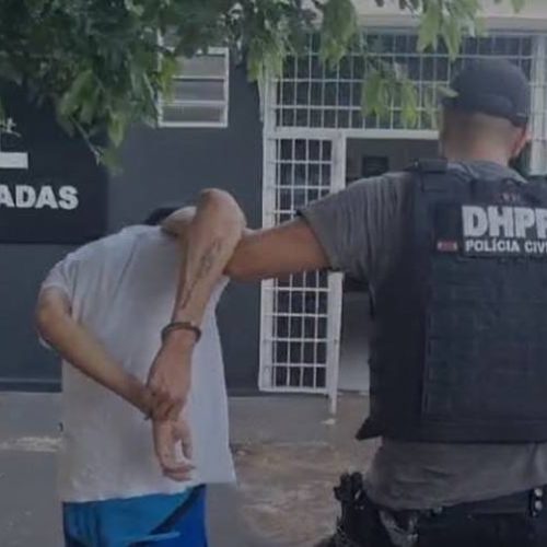 Homem é preso após entrar em confronto com a polícia