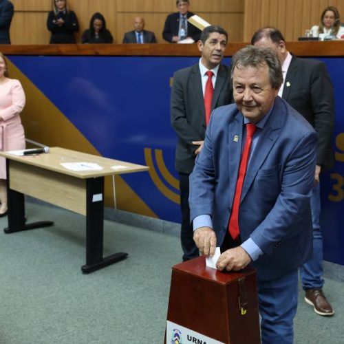 Com votação unanime, deputado Vilmar é reeleito primeiro secretário da Mesa Diretora da Aleto