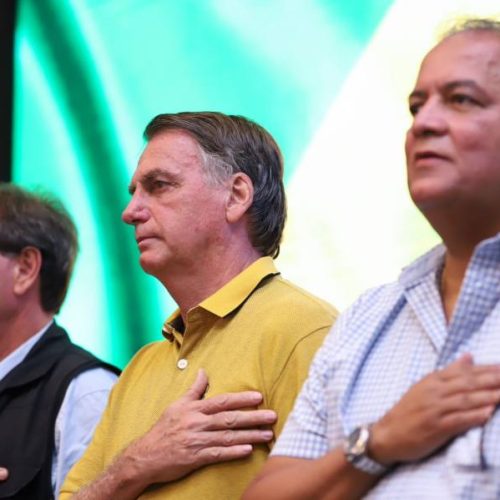 Eduardo Gomes vence luta de bastidores e Bolsonaro veio a Palmas para alavancar campanha de Janad