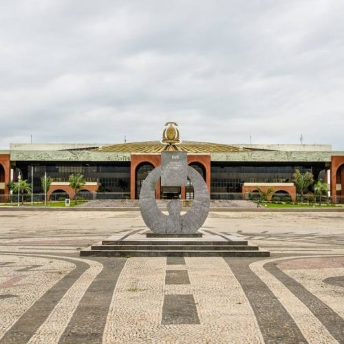 Conheça a maior praça da América Latina, localizada em Palmas