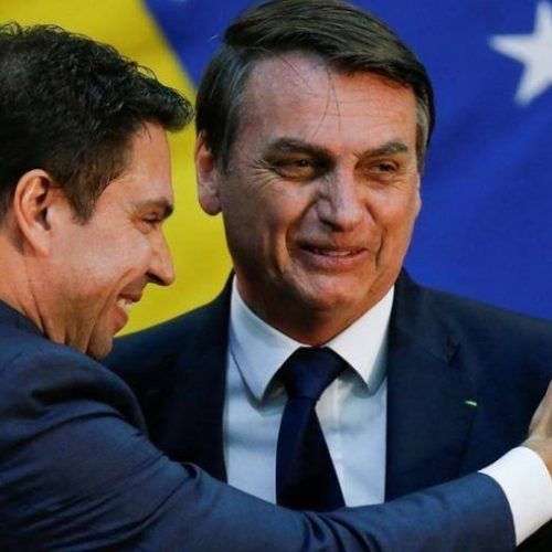 E-mails de Ramagem a Bolsonaro incluem ataques Ã s urnas eletrônicas