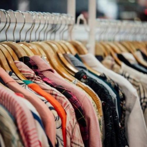 Roupas lideram as preferÃªncias de 60,25% dos presentes para o Dia dos Pais