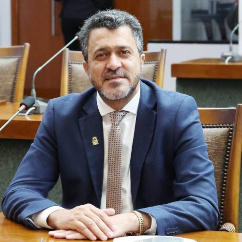 Deputado Luciano Oliveira celebra sanção de lei que dá prioridade a doadores de sangue e medula óssea