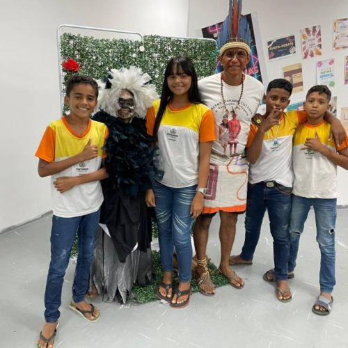 Exposição itinerante "Arte Kokama" leva cultura indígena Ã s escolas de Fortaleza