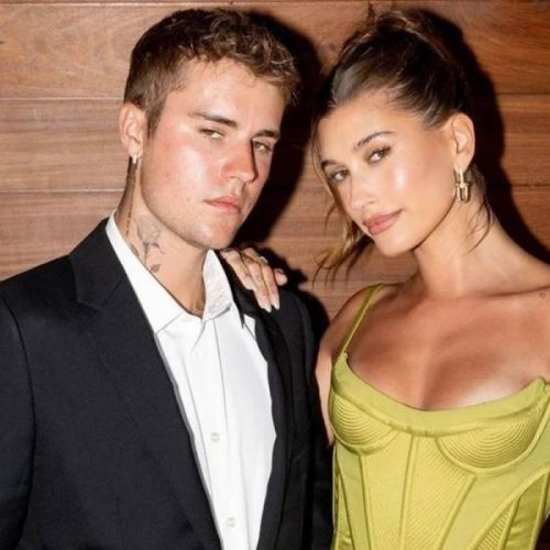 Justin Bieber e Hailey anunciam o nascimento do primeiro filho