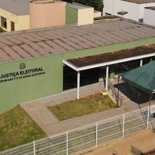 Justiça suspende bloco inteiro de Jorge Frederico por uso de IA