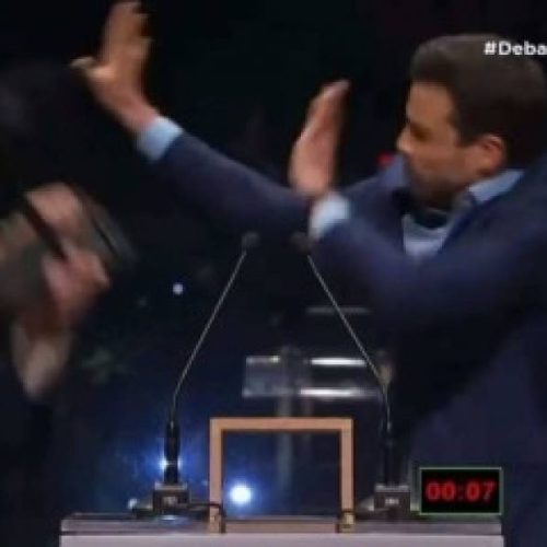 Após ser chamado de "arregão", Datena dá cadeirada em Marçal durante debate na TV Cultura