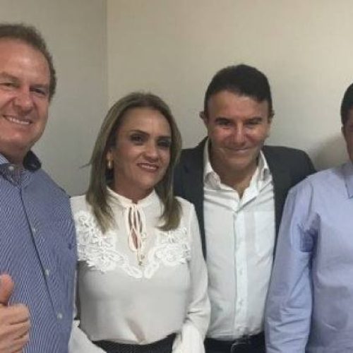 Laudecy Coimbra e RogÃÂ©rio Freitas declaram apoio a Mauro Carlesse neste 2ÃÂº turno