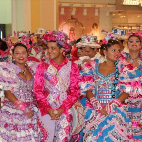 Vencedora do ArraiÃÂ¡ da Capital 2017 ÃÂ© uma das atraÃÂ§ÃÂµes da Festa Junina do Capim Dourado Shopping