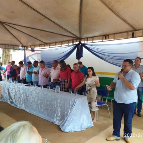 Escola ÃÂ© inaugurada em zona rural no municipio de Palmeirante no Tocantins