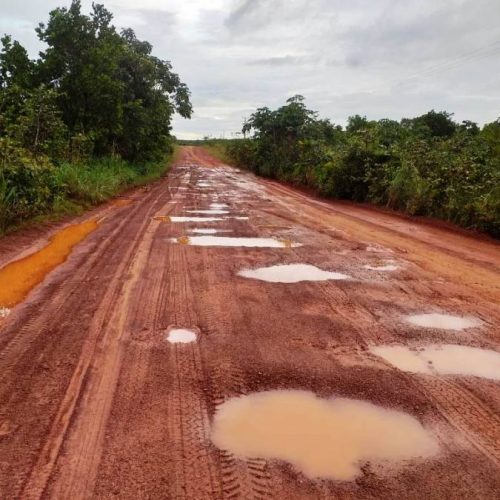 Lizarda sente isolamento em meio a um extenso territÃÂ³rio e sem pavimentaÃÂ§ÃÂ£o de rodovias de acesso