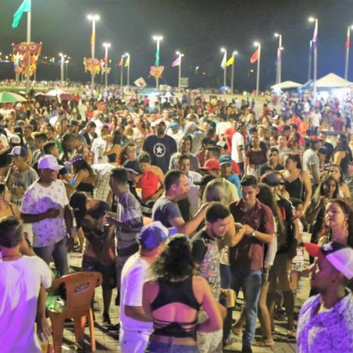 Profissionais dÃÂ£o dicas para foliÃÂ£o curtir o Carnaval com saÃÂºde e seguranÃÂ§a; Confira a programaÃÂ§ÃÂ£o