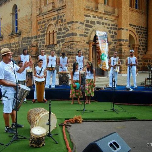 Pela primeira vez na histÃÂ³ria, Porto Nacional paga antecipadamente todos os artistas da terra