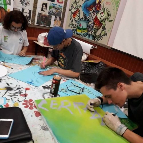 Instituto Federal promove exposiÃÂ§ÃÂ£o Colorindo o Mundo por meio da ExtensÃÂ£o