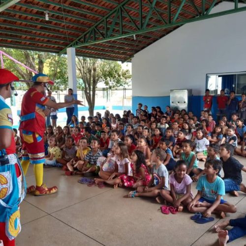 Conselho de Consumidores de Energia ElÃÂ©trica leva informaÃÂ§ÃÂµes para escolas