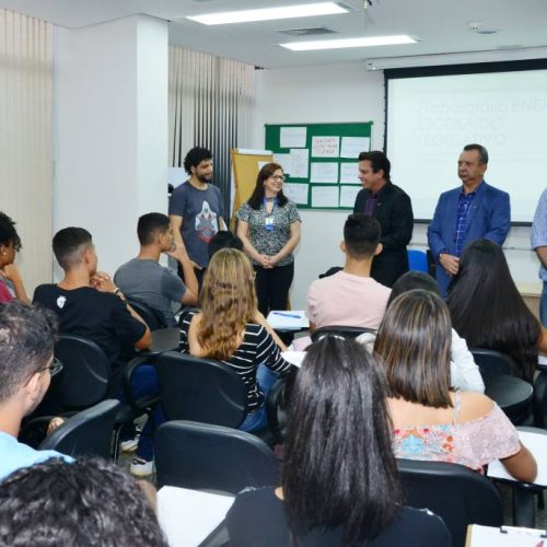 Escola do Legislativo abre inscriÃÂ§ÃÂµes para cursos gratuitos preparatÃÂ³rios para vestibulares e concursos