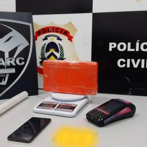 Denarc prende mulher em flagrante e apreende um quilo de cocaÃÂ­na de alta pureza