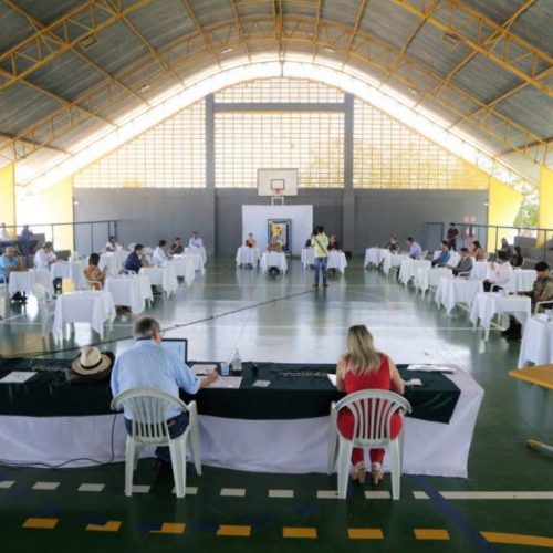 ApÃÂ³s reuniÃÂ£o e 3ÃÂº caso confirmado, medidas restritivas serÃÂ£o mantidas com apoio do ExÃÂ©rcito