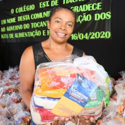 Kits de alimentos e de produtos de higiene comeÃÂ§am a ser entregues na Regional de Pedro Afonso