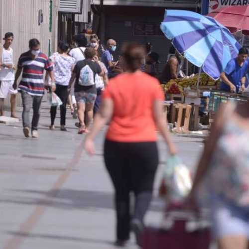 Brasil adota uso de mÃÂ¡scaras como polÃÂ­tica de saÃÂºde