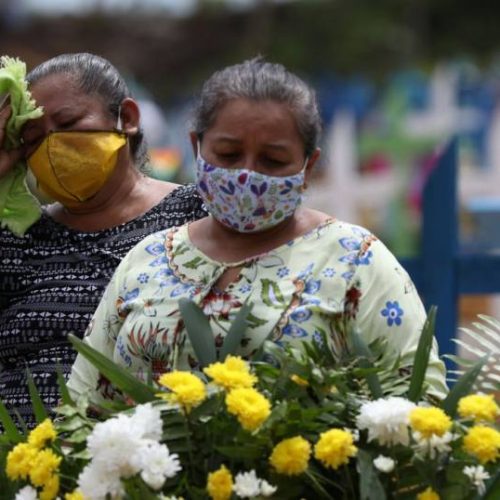 Brasil bate novo recorde de mortes registradas em um dia