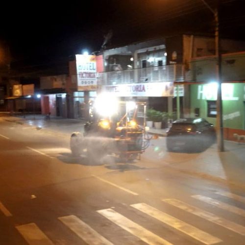 Trabalho de desinfecÃÂ§ÃÂ£o segue pelas avenidas Fortaleza e Tocantins nesta sexta, 8