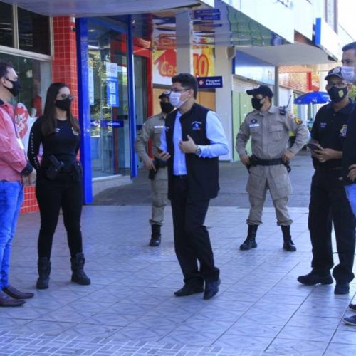 Com a reabertura do comÃÂ©rcio, AÃÂ§ÃÂ£o educativa ÃÂ© realizada em Palmas