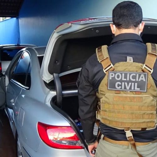 PolÃÂ­cia Civil deflagra 2Ãª fase da operaÃÂ§ÃÂ£o "Dolos", prende trÃªs pessoas e apreende vÃÂ¡rios veÃÂ­culos produto de crime